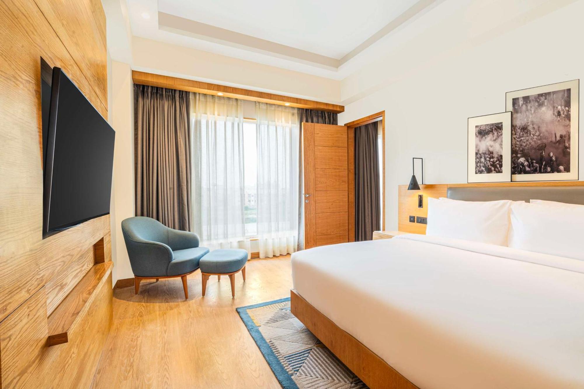 Radisson Hotel Vrindavan Luaran gambar